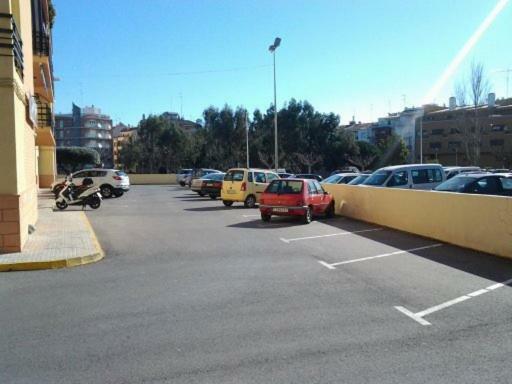 Primera Linea En Playa Sur. Plaza Constitucion Peñíscola Buitenkant foto